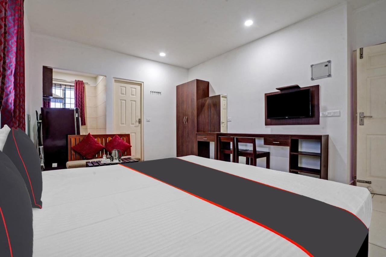 Collection O White House Pearl Hotel Kochi Luaran gambar